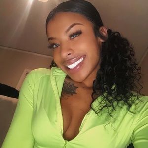 Meet your Posher, Maylin